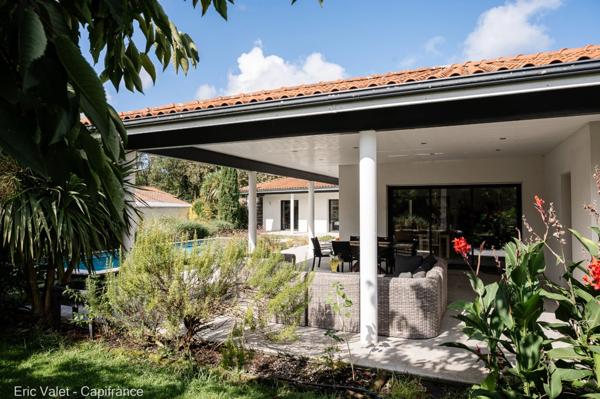 BISCAROSSE - SUPERBE, LUMINEUSE ET VASTE VILLA - 200 M2 ENVIRON - PROCHE FORET