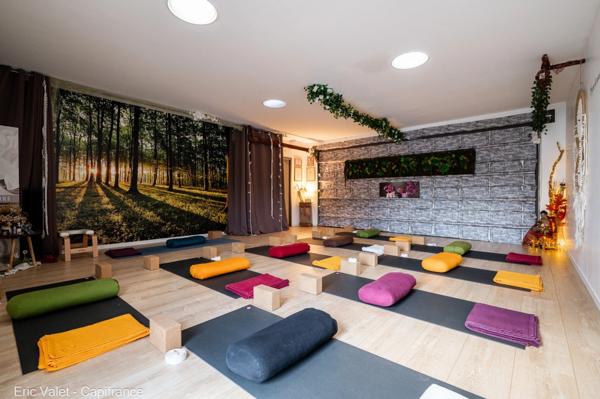 BISCAROSSE - SUPERBE, LUMINEUSE ET VASTE VILLA - 200 M2 ENVIRON - PROCHE FORET