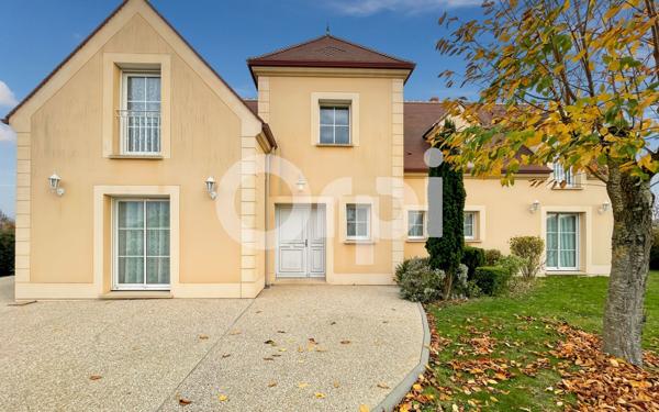 Maison à vendre    7 pièces •  Dreux