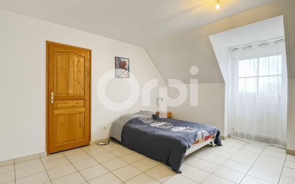 Maison à vendre    7 pièces •  Dreux