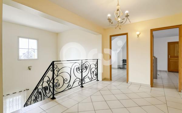 Maison à vendre    7 pièces •  Dreux