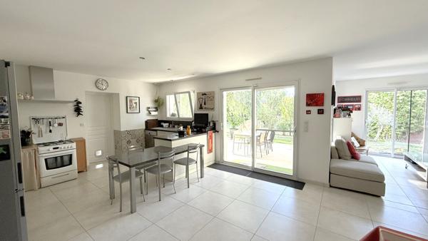 Maison à Cherveux de 130 m² habitables, Cherveux 79410