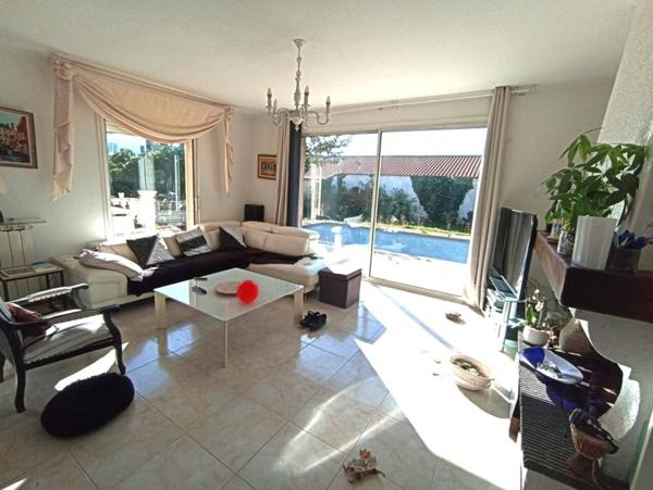 Maison à vendre 6 pièces de 123 m²