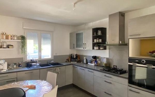 Maison à vendre    4 pièces • 129,34 m2 Rochefort