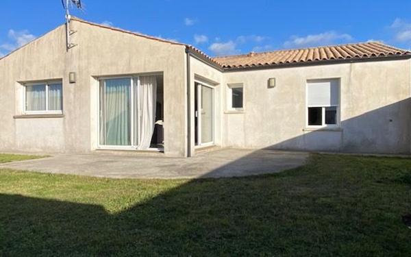 Maison à vendre    4 pièces • 129,34 m2 Rochefort