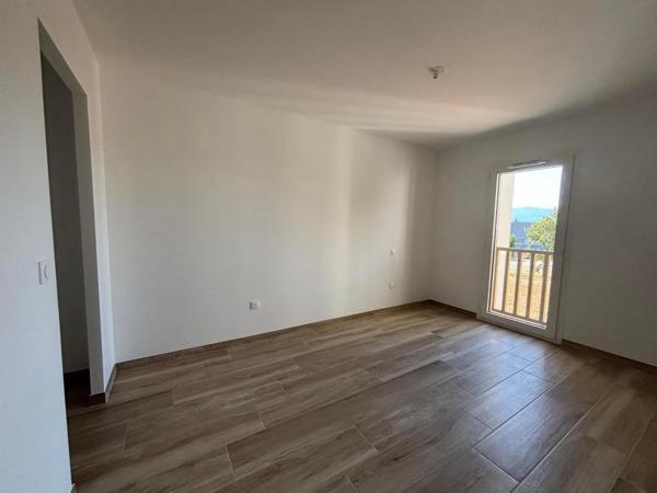 Appartement à louer à Génissieux (26750)