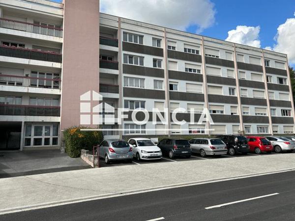 Location Studio 31.5 m² - 89 ET 91 RUE PASTEUR Laon 02000