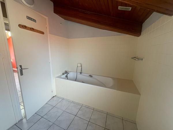 Location maison Llauro - 5 pièce(s) - 88 m² - 900 €/mois
