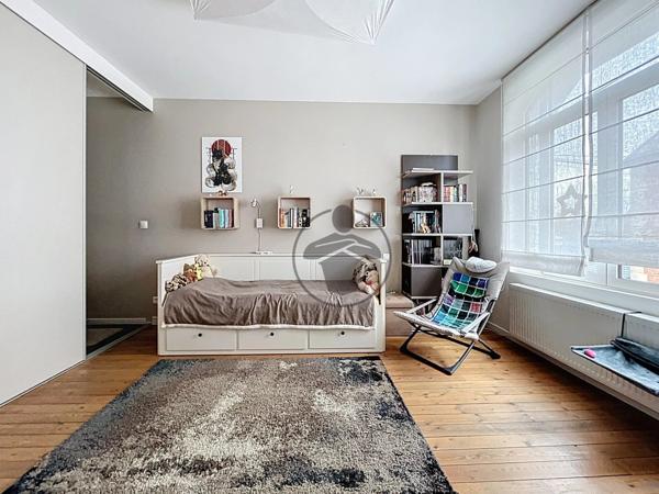 Vente Maison 7 pièces 257 m2 à Saint-Quentin