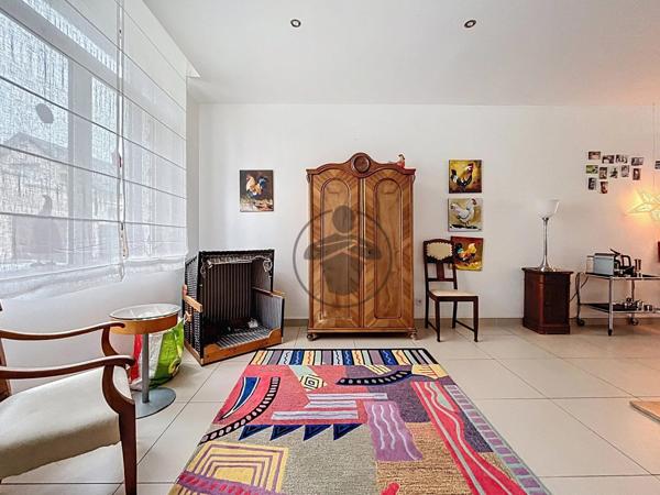 Vente Maison 7 pièces 257 m2 à Saint-Quentin