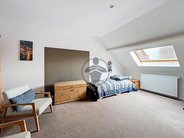 Vente Maison 7 pièces 257 m2 à Saint-Quentin