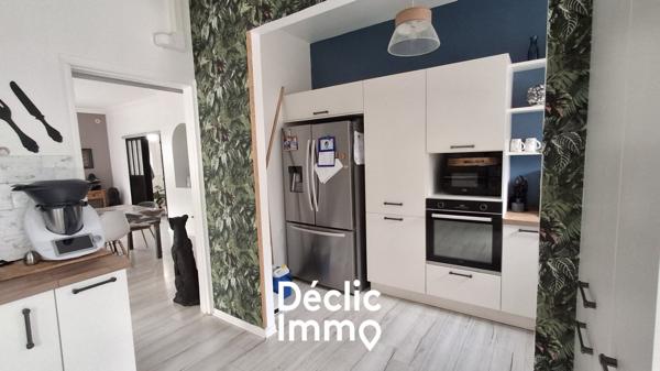 Vente maison individuelle Pont l'abbe d'arnoult, 240m² 9 pièces 332 800€ avec garage