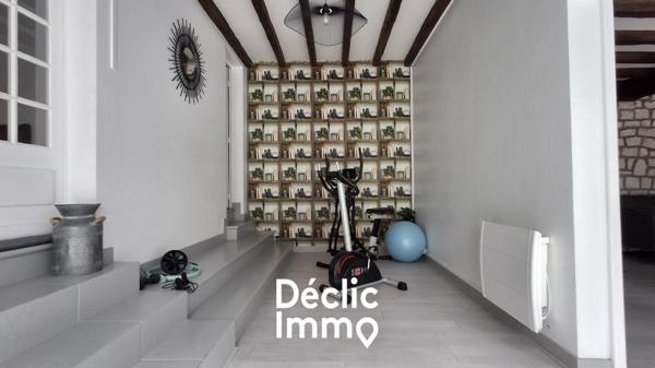 Vente maison individuelle Pont l'abbe d'arnoult, 240m² 9 pièces 332 800€ avec garage