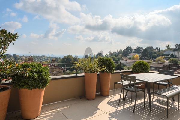 Saint Didier au Mont d'Or - Vue imprenable - Maison neuve de 140m2 env. 3 chambres - Terrain de 516 m2 env