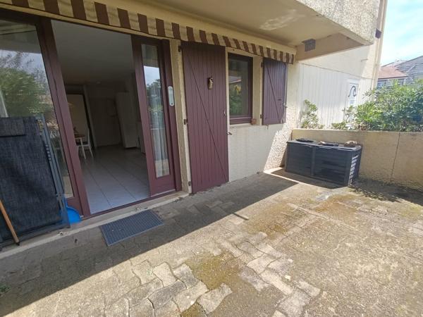 Appartement 2 pièces avec vaste terrasse