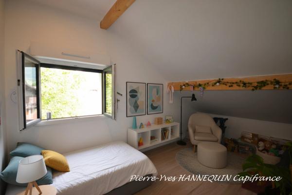Maison Studio de 35m2 + T3 de 72m2 + T3 de 80m2