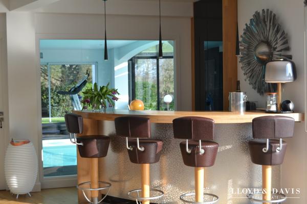 CONCARNEAU — VILLA CONTEMPORAINE HAUT DE GAMME : VUE MER
