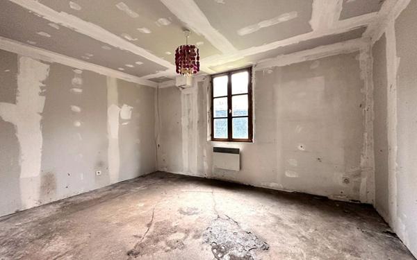 Maison à vendre    4 pièces •  Soissons