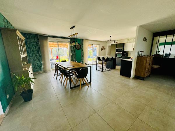 Pavillon de plain-pied intégral 4 chambres avec terrain de 650m2