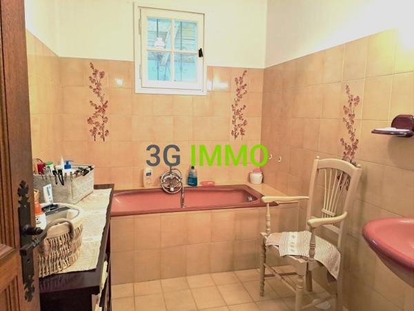 Vente / Maison traditionnelle à Uzès (30700)