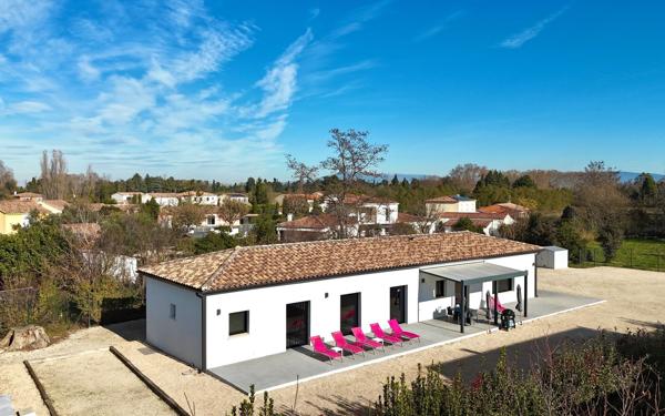 Maison à vendre    5 pièces • 190 m2 Cabannes