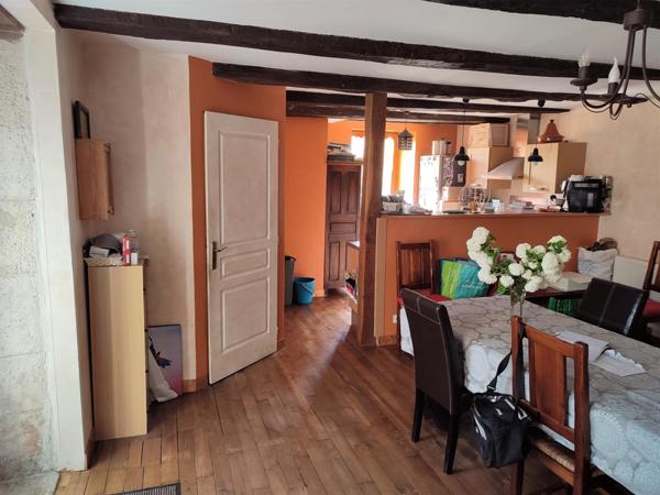 Charmante maison en pierres