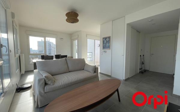 Appartement à vendre    2 pièces • 46,77 m2 Villeurbanne