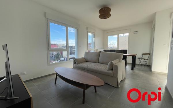 Appartement à vendre    2 pièces • 46,77 m2 Villeurbanne