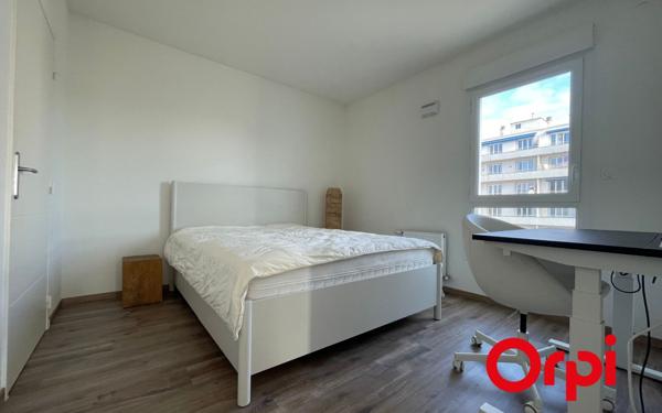 Appartement à vendre    2 pièces • 46,77 m2 Villeurbanne