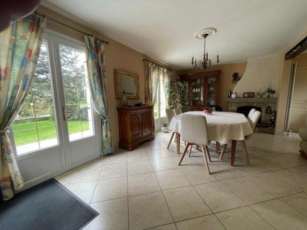 Maison à LARMOR-BADEN, 56870 - 7 pièces 155m²