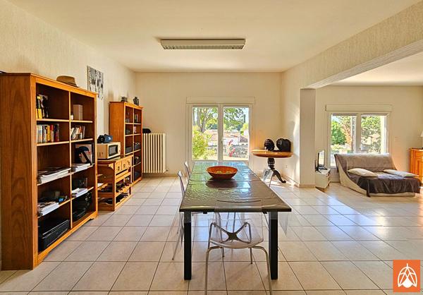 Maison 4 pièces - 104 m2 - Pélissanne (13) Pelissanne Maison 4 pièces - 104 m2 - Pélissanne (13) Pelissanne