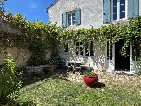 Maison Sainte Marie De Re 8 pièce(s) 222.50 m2