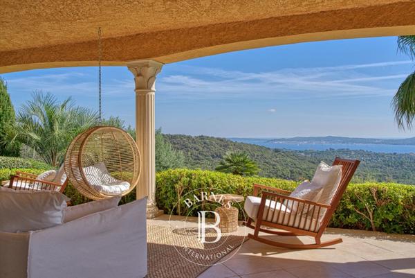 Grimaud, Villa 8 Chambres -  542 m² à vendre