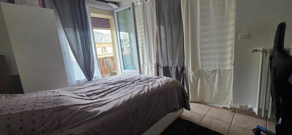 APPARTEMENT TYPE 4 AVEC GARAGE A TINQUEUX