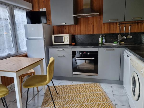 La Bourboule Centre , studio de plain pied avec salle de Spa