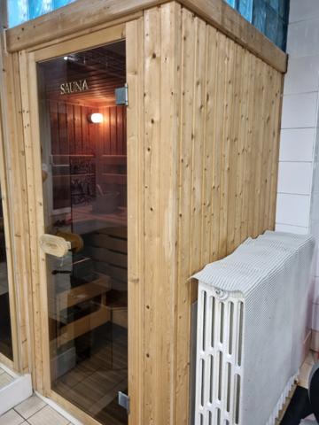 La Bourboule Centre , studio de plain pied avec salle de Spa