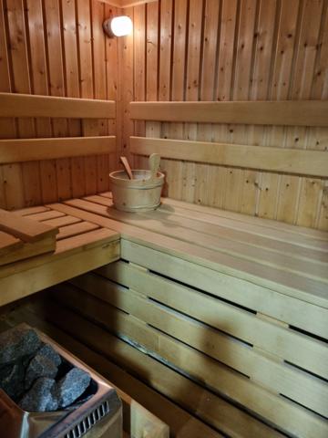 La Bourboule Centre , studio de plain pied avec salle de Spa