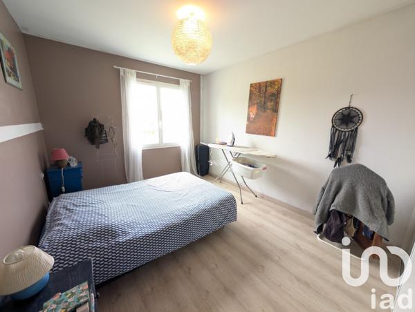 Maison à vendre 5 pièces 114 m² Lussac-les-Châteaux