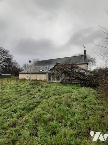 LONGERE A VENDRE SAINT QUENTIN LES BEAUREPAIRES