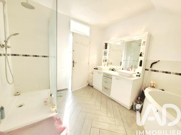 Maison à vendre 5 pièces 142 m² Le Gault-Soigny