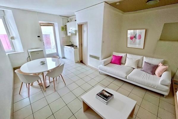 A LOUER - NANTES ST CLEMENT - Appartement de Type1 de 22.70 m² - IDEAL ETUDIANT !