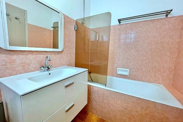 A LOUER - NANTES ST CLEMENT - Appartement de Type1 de 22.70 m² - IDEAL ETUDIANT !
