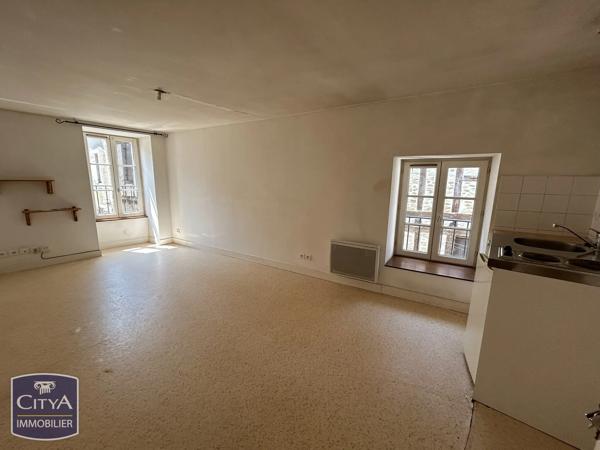 Immeuble à vendre 111m² Thiviers (24800)
