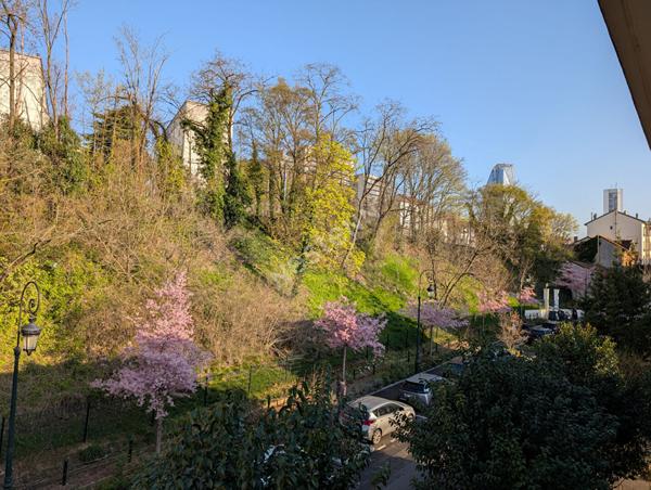 Appartement Puteaux 4 pièces de 69,85 m² avec balcons, cave et parking