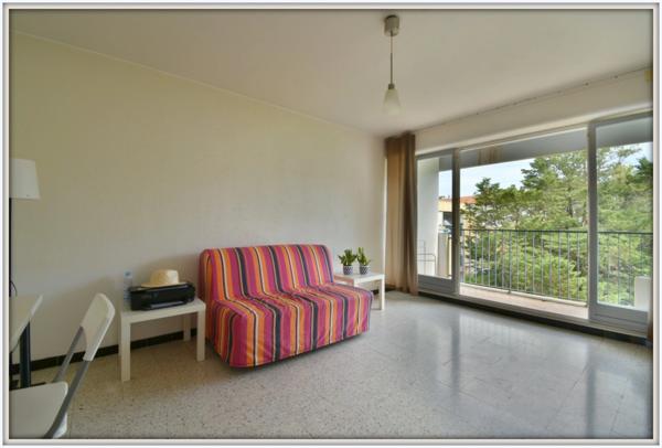 Appartement à vendre 2 pièces NIMES (30)