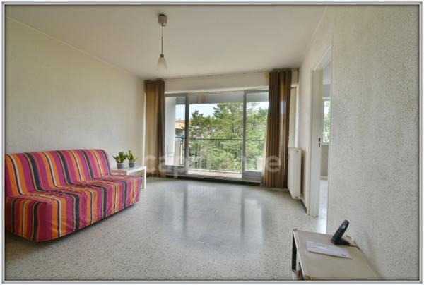 Appartement à vendre 2 pièces NIMES (30)