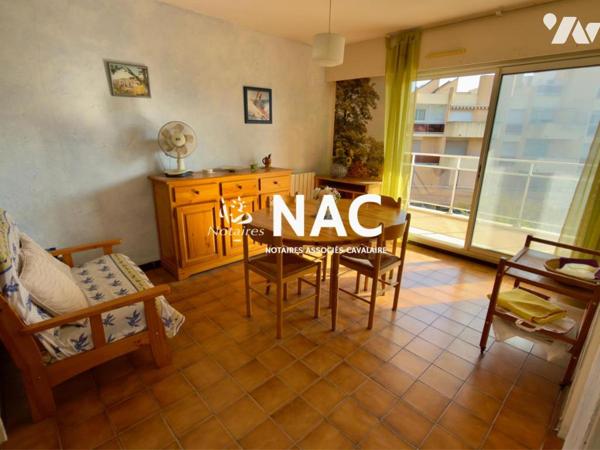 T3 à vendre de 42m² en centre-ville de Cavalaire-sur-Mer.