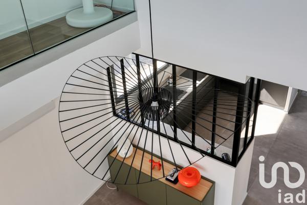 Appartement à vendre 5 pièces 178 m² Sanary-sur-Mer