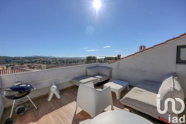 Appartement à vendre 5 pièces 178 m² Sanary-sur-Mer