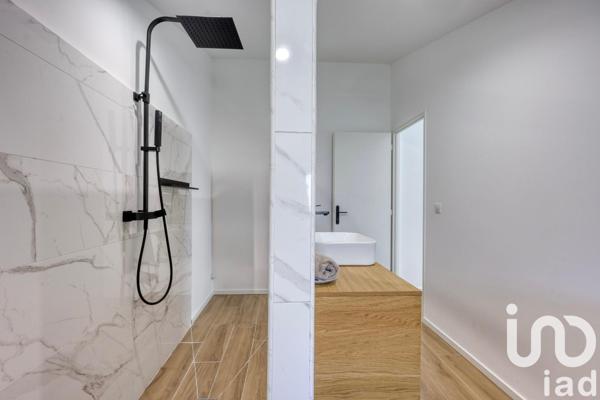 Appartement à vendre 5 pièces 178 m² Sanary-sur-Mer